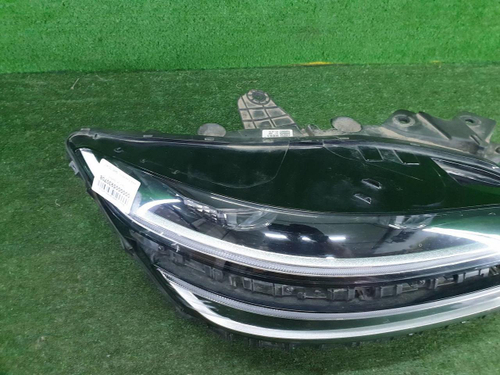 Фара правая Genesis GV70 (2020-н.в.) LED