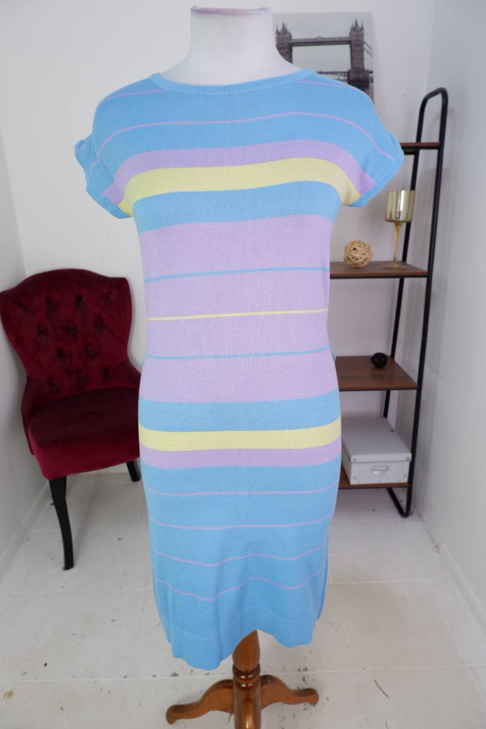 Платье Emotion Lady яркое, маркировка 50, визуально 46/48 размер