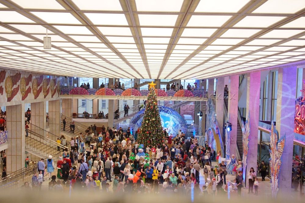 Макушка - звезда на елку «Рубиновая звезда»