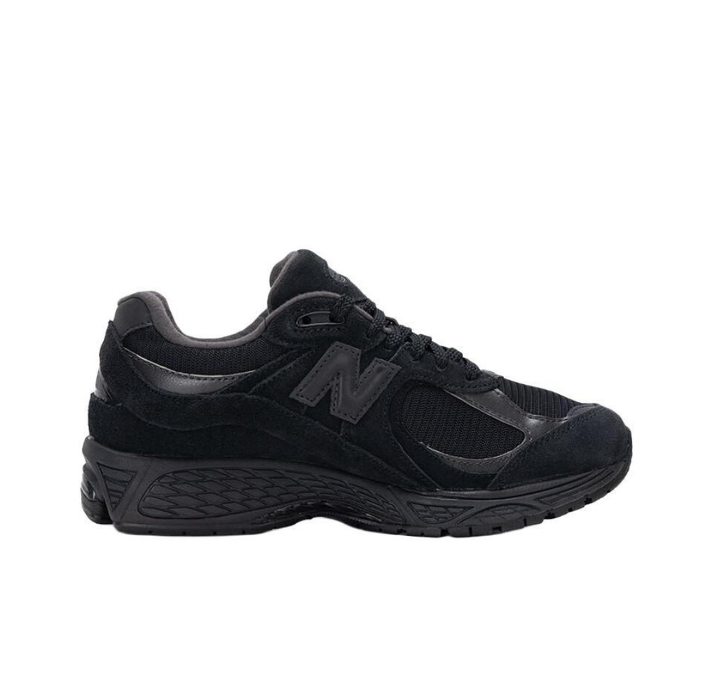 Кроссовки New Balance 2002R 'Triple Black Suede' U2002RBL