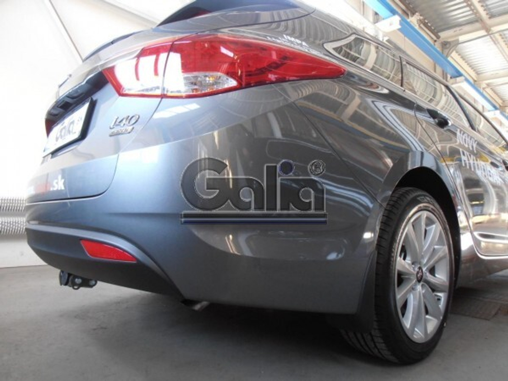 Фаркоп оцинкованный Galia H085A для Hyundai i40 седан/универсал 2012-(паспорт и сертификат в комплекте)(без электрики)