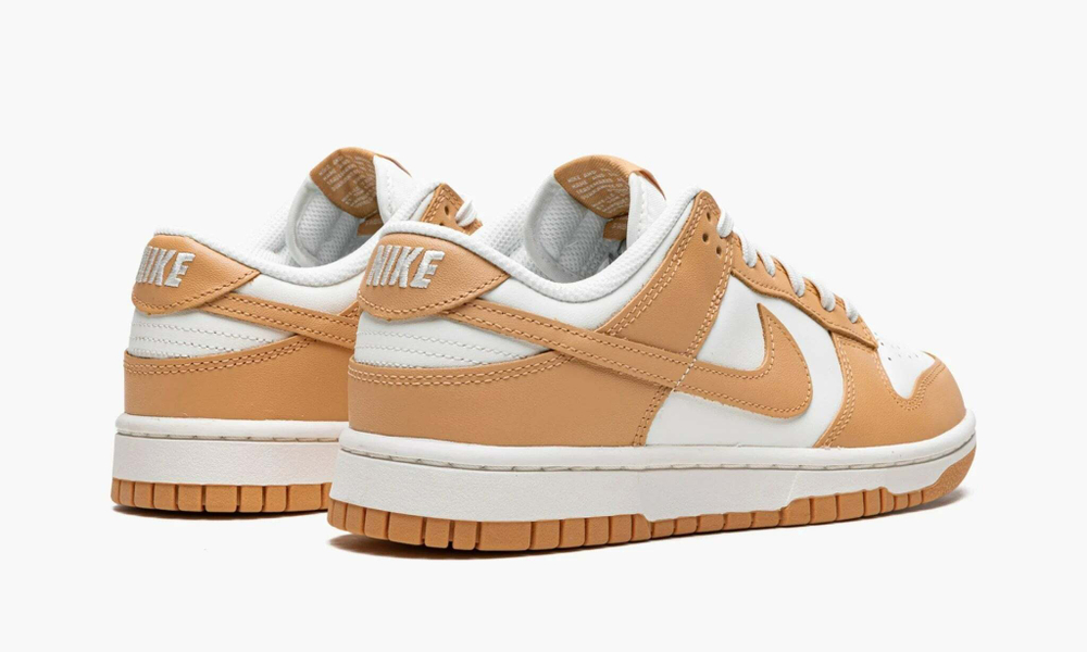 Dunk Low WMNS "Harvest Moon"