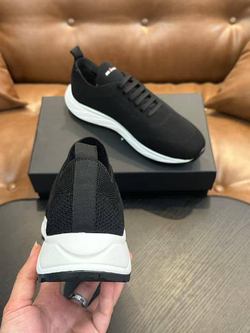 Кроссовки Kiton