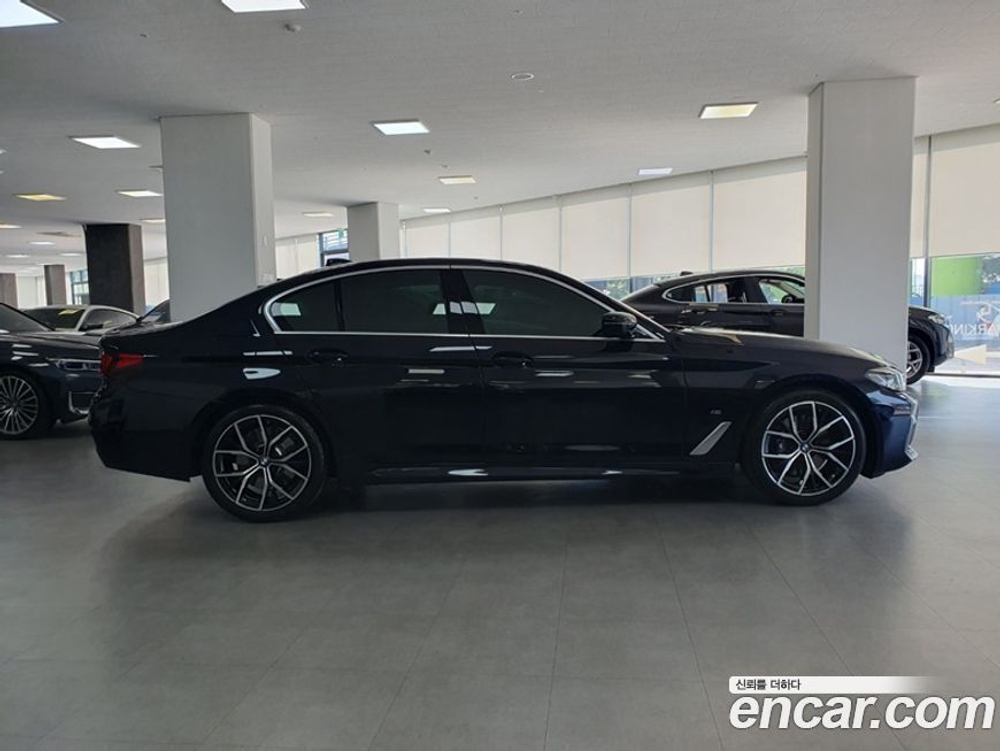 BMW 5 Series (G30) 530i M Sports (01.2021)