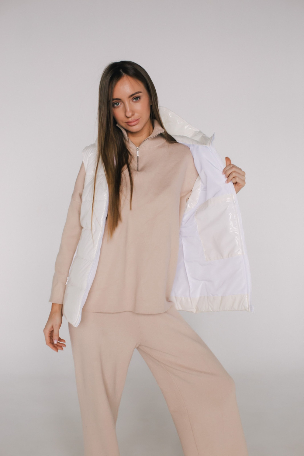 Жилет женский Молочный