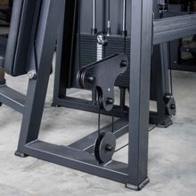 A2008 Жим от груди вертикальный. Стек 100 кг