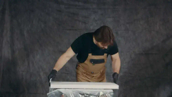 Аэрозольная краска KUDO "Эмаль для ПВХ профиля и окон в баллончике", полуматовая, белая KU-6101