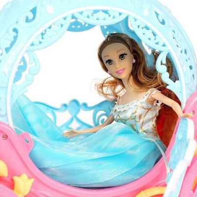 Карета с лошадью и куклой, коробка 349A