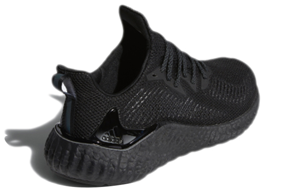Кроссовки Adidas Alphaboost M