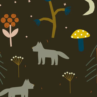 Дремучий лес с волками. Абстракция