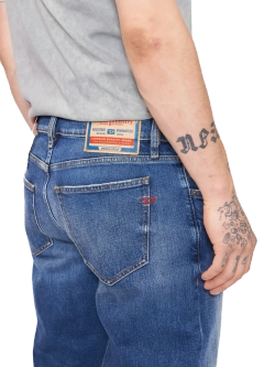 Джинсы M DIESEL