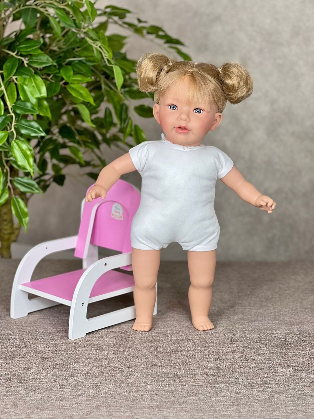 Кукла Nines 48см Chloe мягконабивная (N6820K)