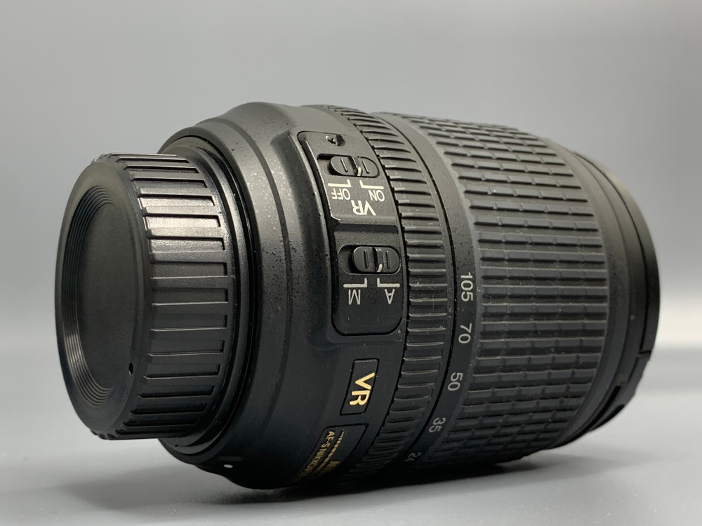 Nikon 18-105mm 3.5-5.6G AF-S ED DX VR Nikkor