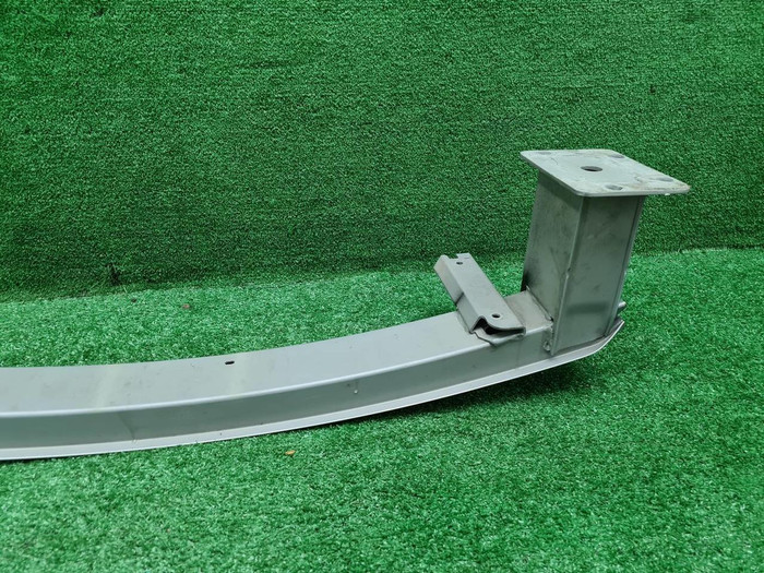 Усилитель передний Hongqi HS5 (2019-н.в.)