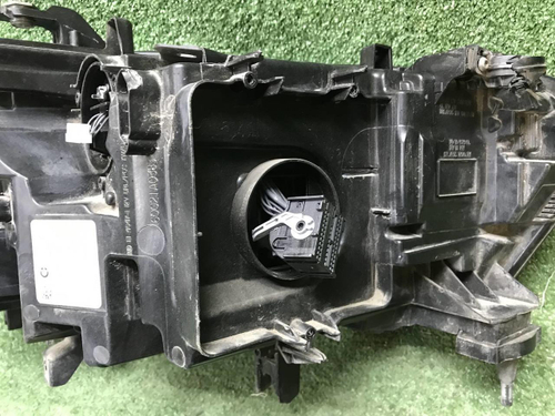 Битая Фара левая BMW X5 G05 (18-23) Laser Light