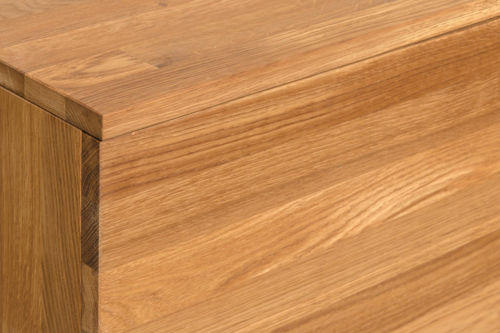 Тумба под ТВ из массива дуба Монтерей