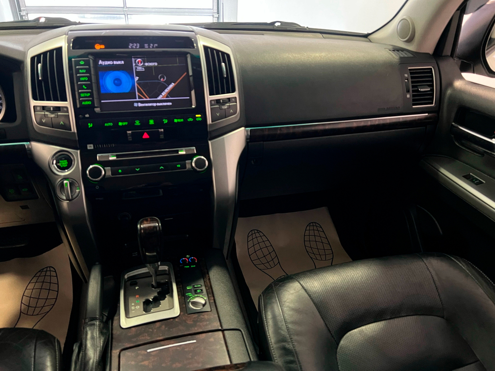 Toyota Land Cruiser, 2012 год