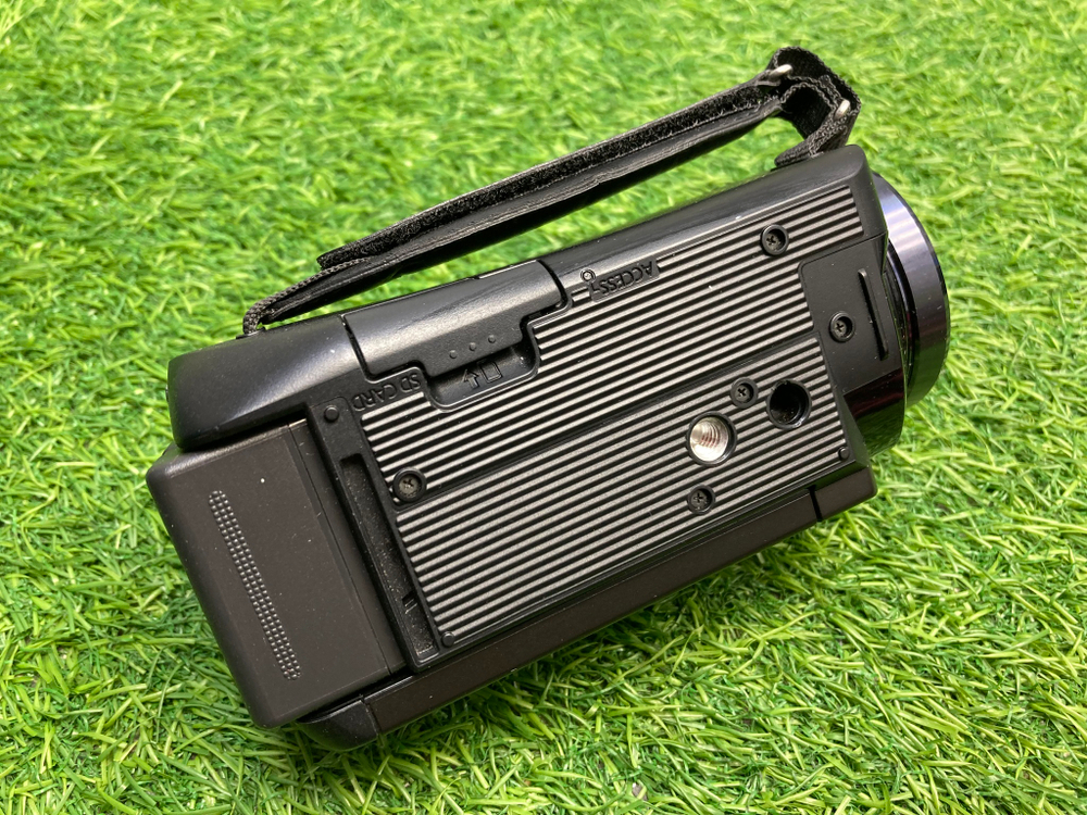 Panasonic HC-X810