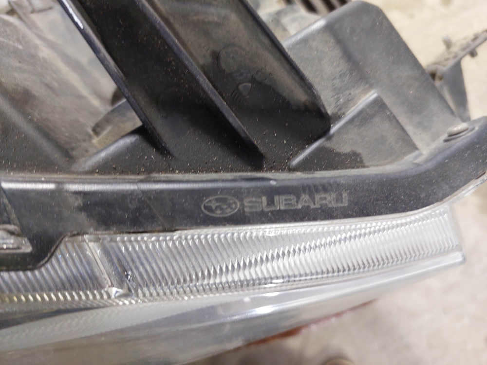 Фара правая ксенон Subaru Forester 4 (SJ/S13) 12-16 Б/У Оригинал 84002SG020