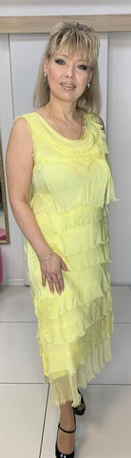 Желтое шелковое платье-сарафан