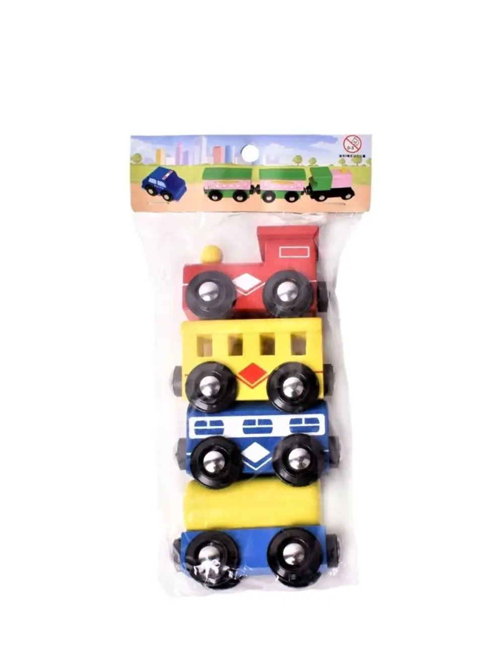 Паровозик деревянный  с магнитной сцепкой для детей