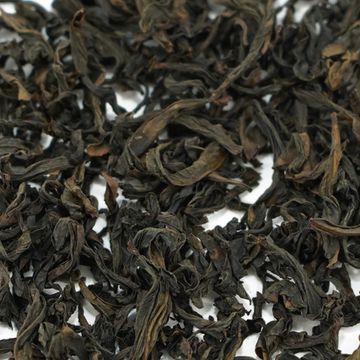 Herbata Jiu long ke Ban tian yao (Wuishan oolong z Wąwozu Dziewięciu Smoków autorstwa mistrza Guo Jiafu, 2 kolekcje), 8 g