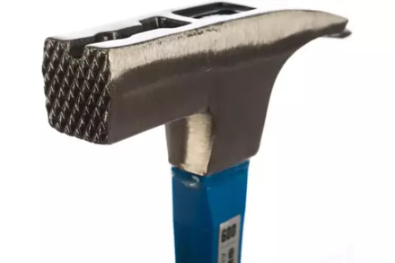 Молоток кровельщика 600г