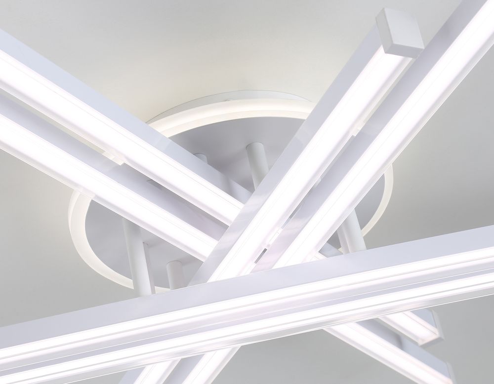 Ambrella Потолочный светодиодный светильник с пультом LineTech FL6271