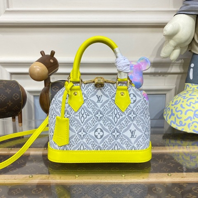 Louis Vuitton Alma BB