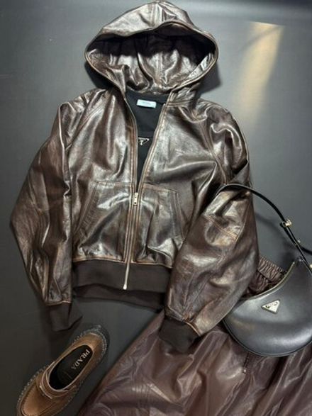 Кожаная куртка Prada