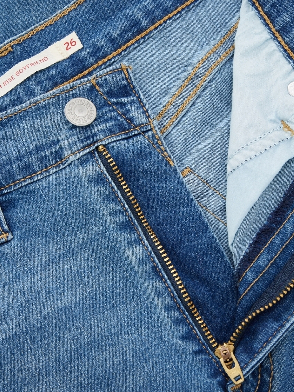 Женские джинсы бойфренды с завышенной талией Levi's High Rise Boyfriend 85873-0113