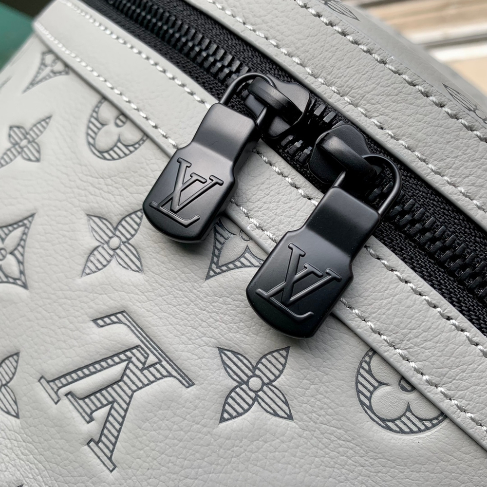 Louis Vuitton Discovery Backpack PM
