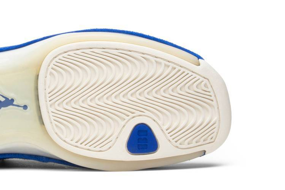 Retro 18 blue suede clearance