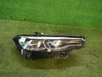 Фара правая BMW X7 G07 (2019-2022) LED