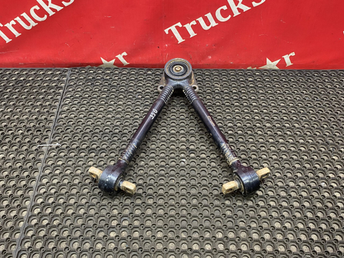 Тяга реактивная V-образная 2018г