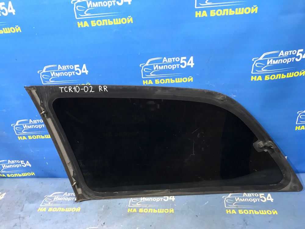 Стекло багажника правое TOYOTA ESTIMA 1999