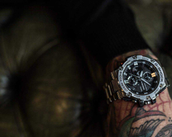 Часы Casio GST-B100D-1A