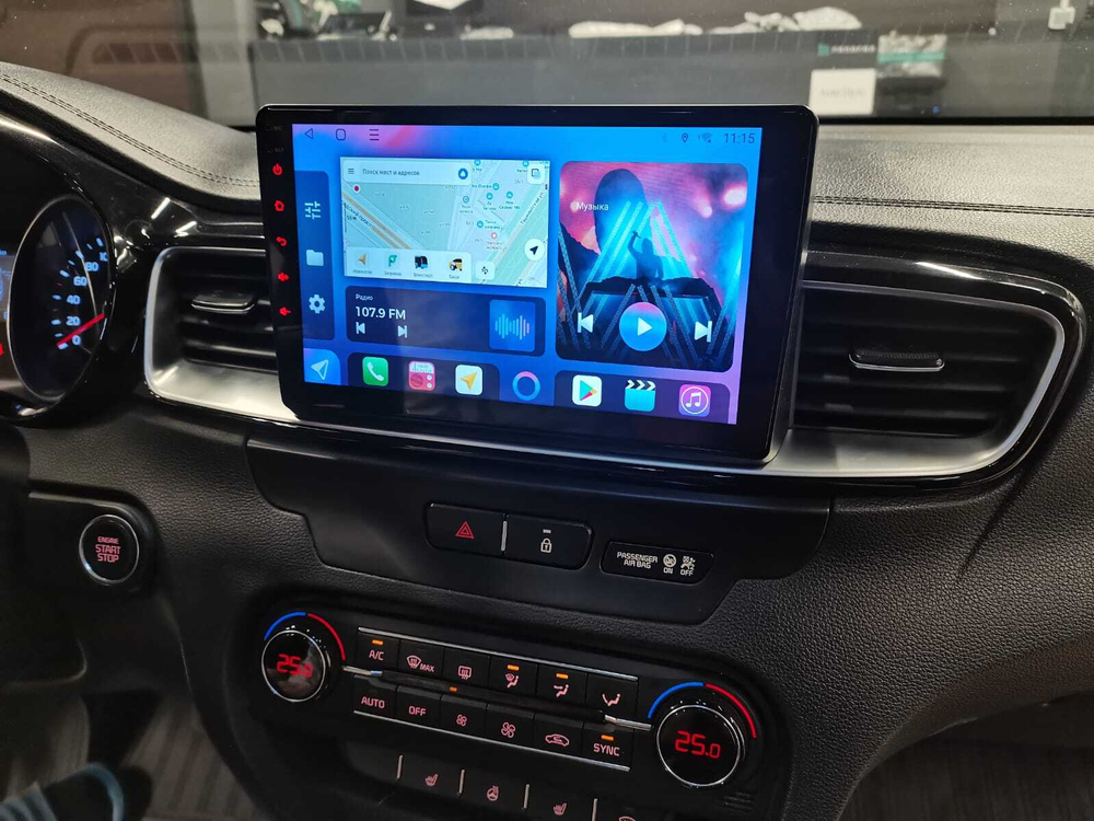 Магнитола для KIA Ceed 3 2018-2020 (CD) - Teyes CC3-2K-SPLIT QLed Android 10, ТОП процессор, 4G SIM-слот, CarPlay, 4/64 ГБ