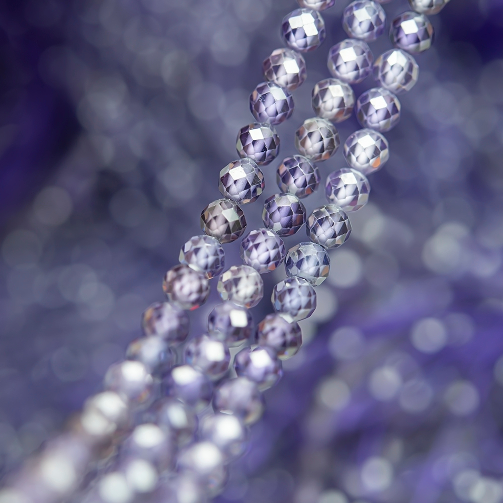Фианиты, оттенок "Лаванда", 4мм, шар, микроогранка