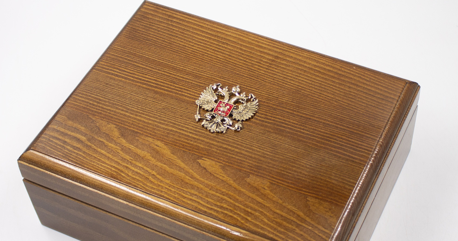 Шкатулки для флагов и наград