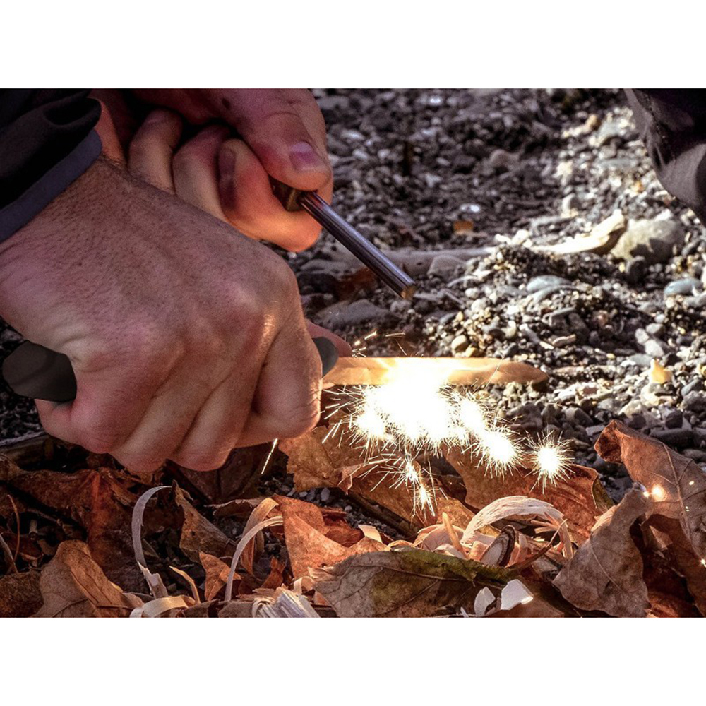 Нож Morakniv Bushcraft Survival нержавеющая сталь цвет черный