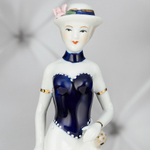 Фарфоровая статуэтка "Девушка" YW-33669