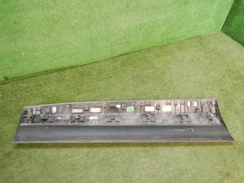 Накладка двери передняя правая Genesis GV80 (2020-н.в.)