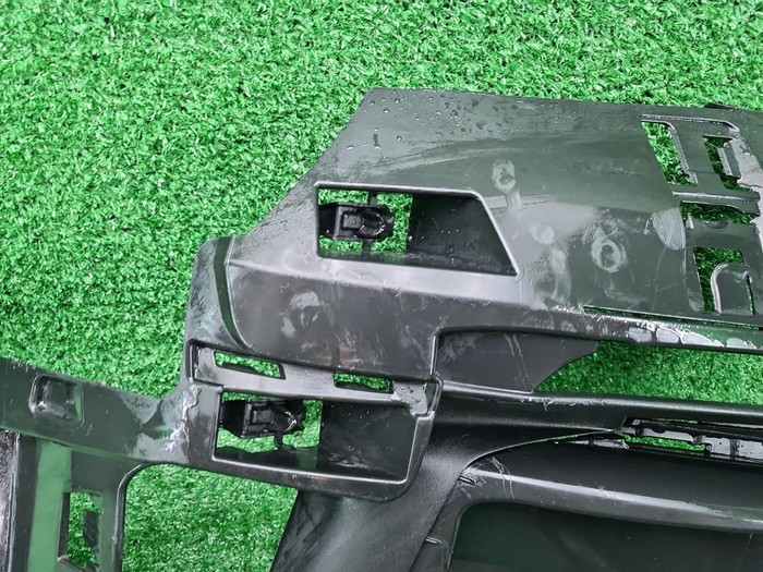 Кронштейн бампера RH Porsche 911 GT3 992 (21-нв)