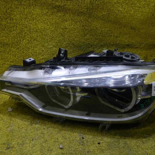 Битая Фара левая BMW 3er F30 (2015-2020) LED