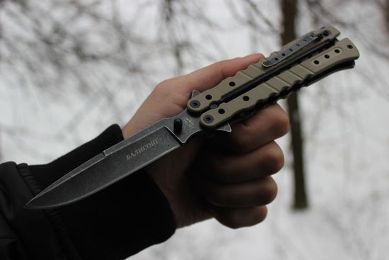 Складной нож НОКС Балисонг 203-740405 BW c клинком из стали 440C, рукоять