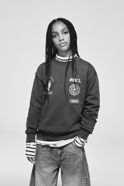 ZARA ТОЛСТОВКА UEFA CHAMPIONS LEAGUE ®, ГОЛУБОЙ