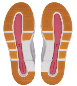 Женские кроссовки ON The Roger Clubhouse Women - white/rosewood - White