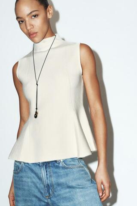 ZARA ТРИКОТАЖНЫЙ ТОП С БАСКОЙ, ЭКРЮ