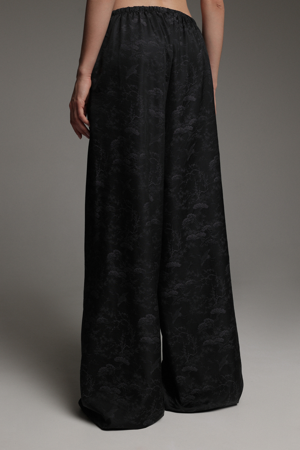 Брюки из жаккарда